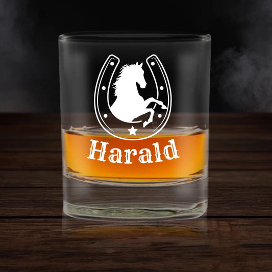 Graviertest Glas mit Pferd, Hufeisen & Name - Customizer - drink4friends