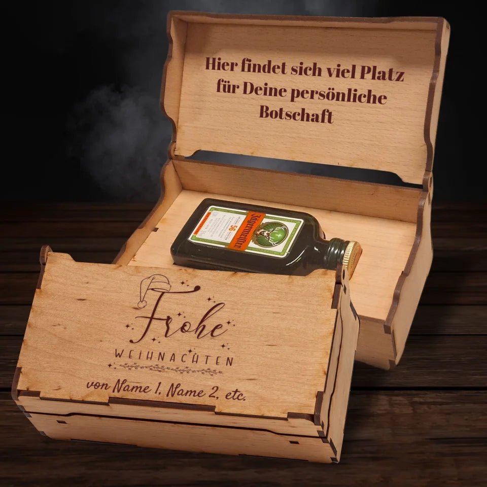 Jägermeister Geschenkbox - Frohe Weihnachten mit Weihnachtsmütze - Drink4friends - drink4friends