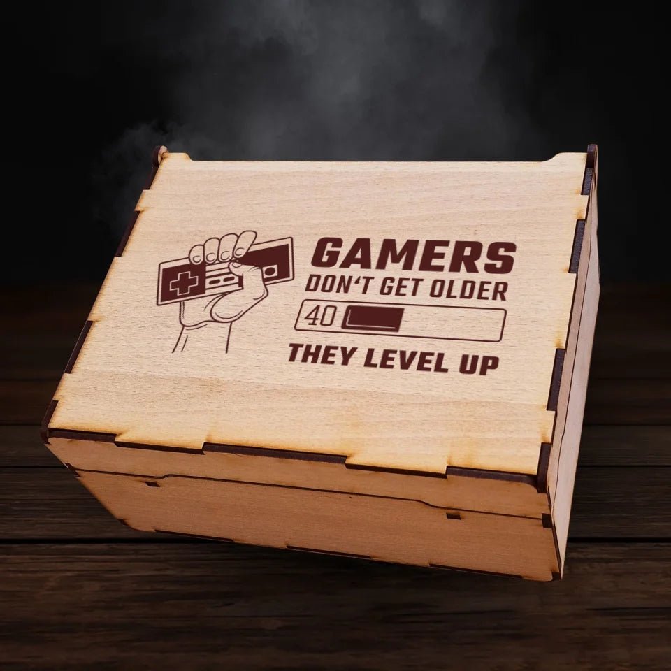 Jägermeister Geschenkbox - Geburtstag - Gamers don´t get older - Drink4friends - drink4friends