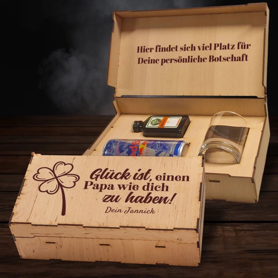 Jägermeister Geschenkbox - Glück ist einen Papa wie dich zu haben - Drink4friends - drink4friends