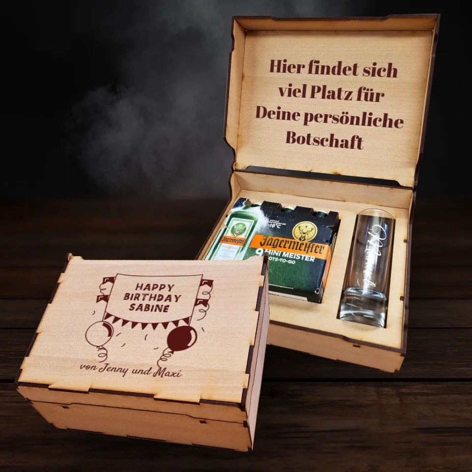 Jägermeister Geschenkbox - Happy Birthday Banner - Drink4friends - drink4friends