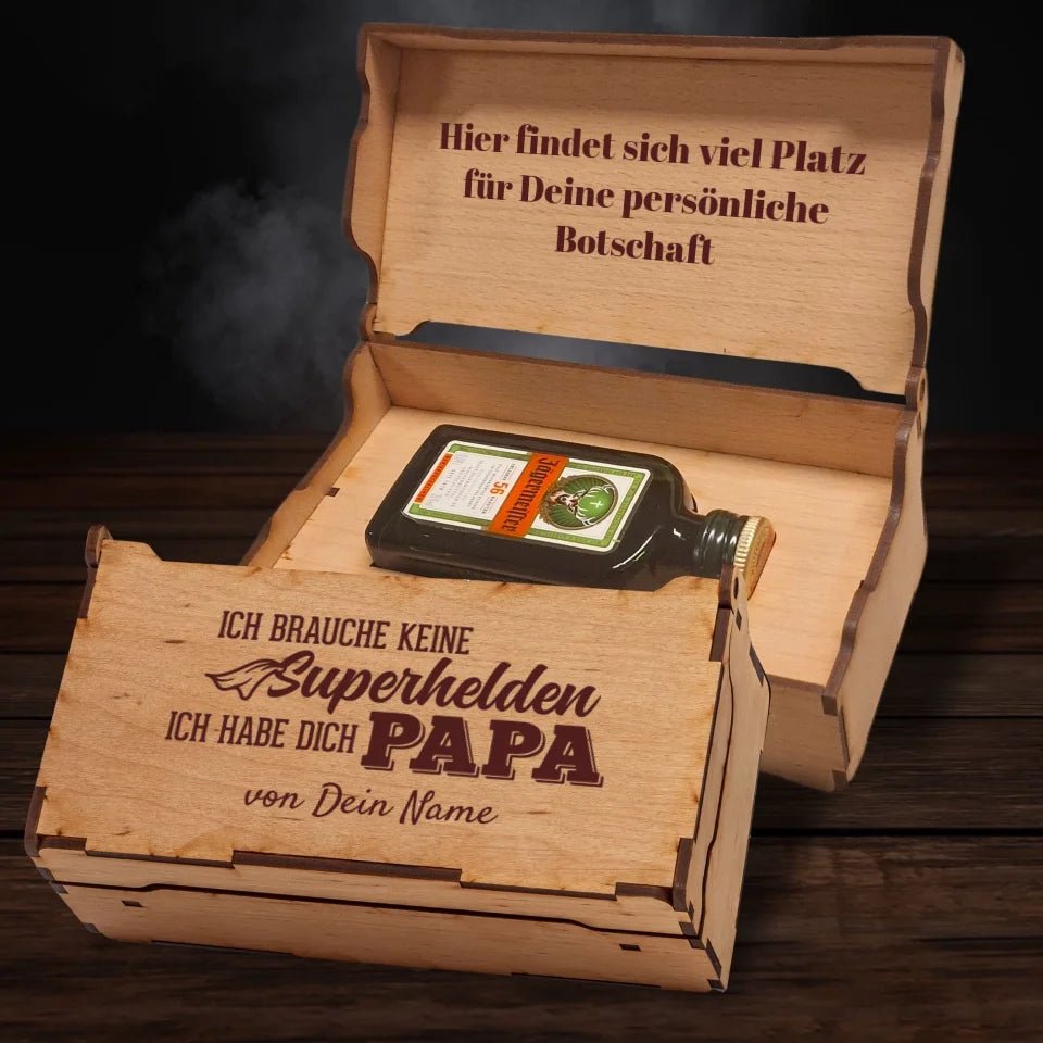 Jägermeister Geschenkbox - Ich brauche keine Superhelden, ich habe dich Papa - Drink4friends - drink4friends