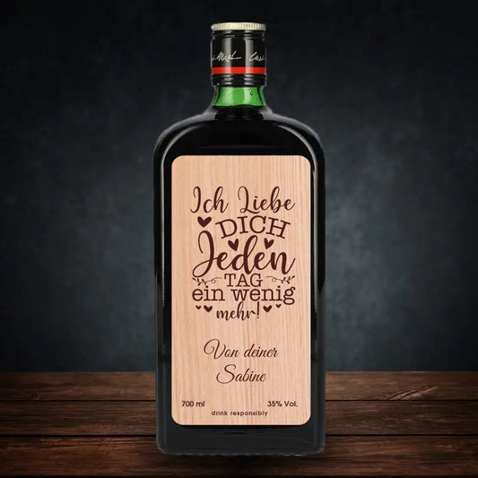 Jägermeister mit Holzetikett - Ich liebe dich jeden Tag ein wenig mehr - Customizer - drink4friends