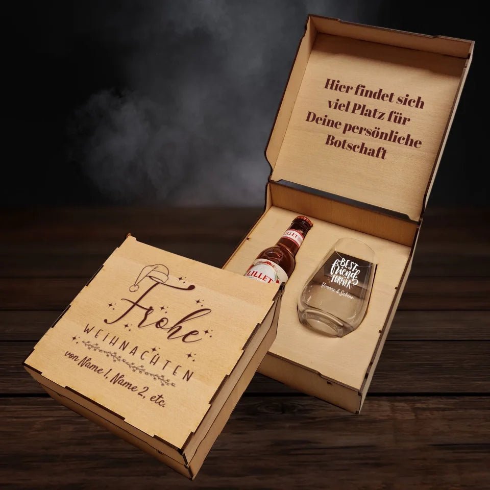 Lillet Berry Geschenkbox - Frohe Weihnachten mit Weihnachtsmütze - Drink4friends - drink4friends