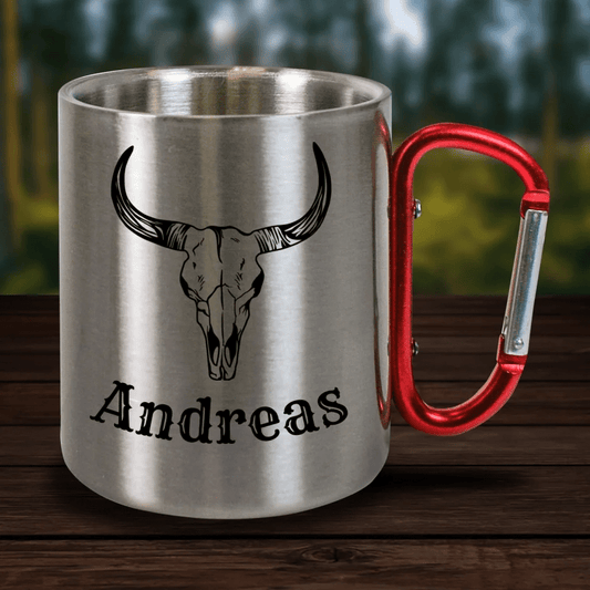 Personalisierte Karabiner Tasse mit Bullenschädel & Name - Customizer - drink4friends