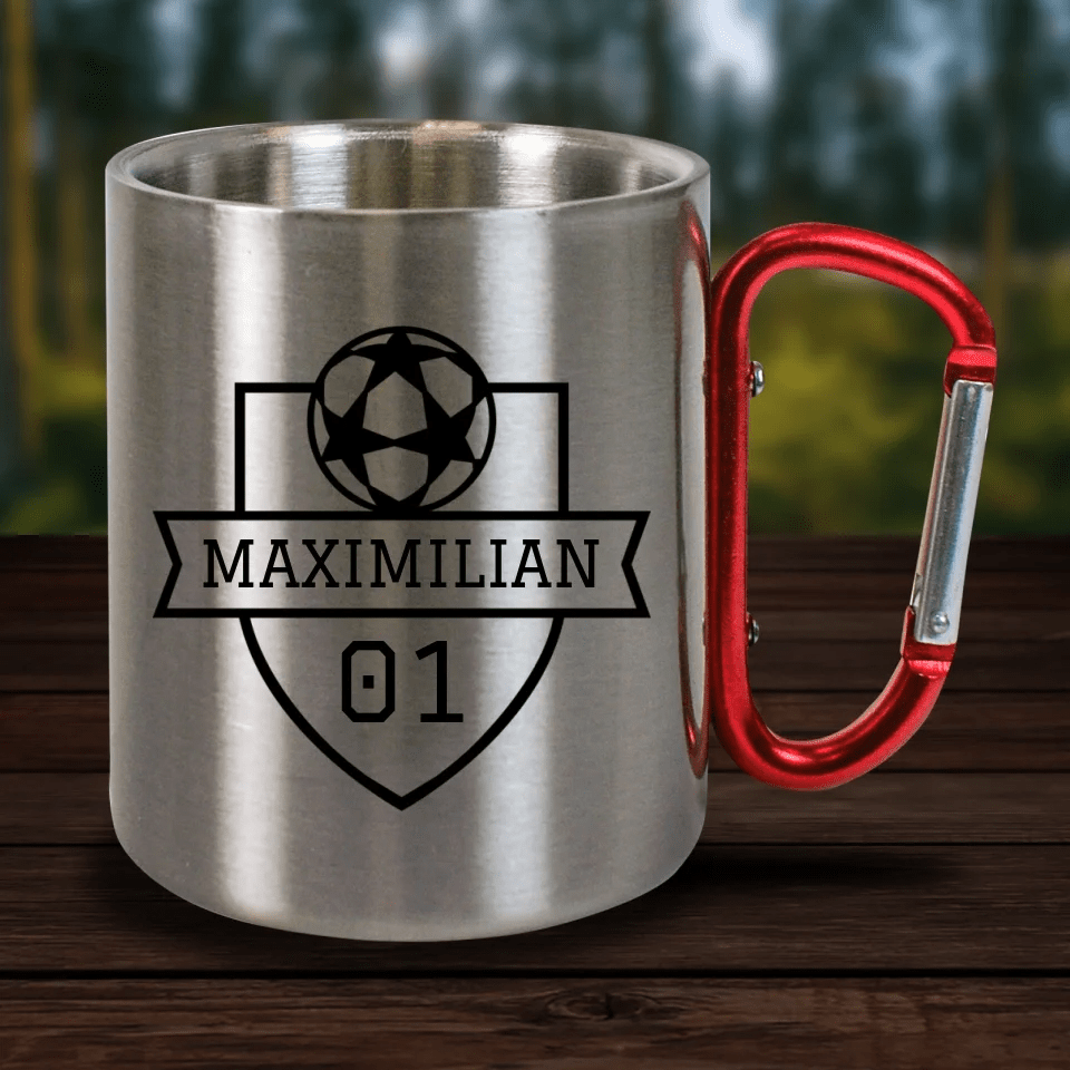 Personalisierte Karabiner Tasse mit Fußballwappen & Name - Customizer - drink4friends